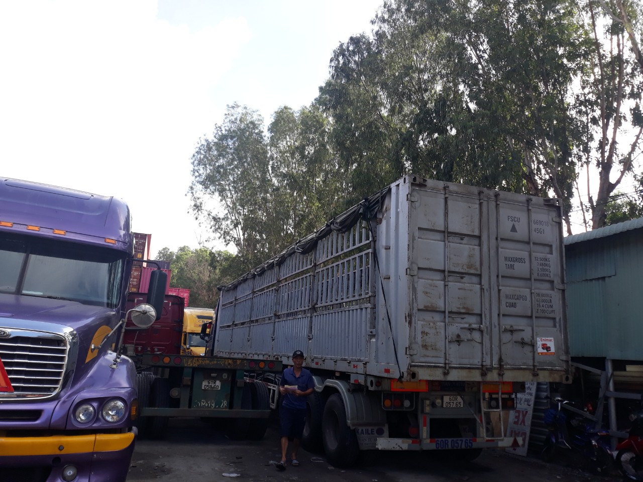 Chành Xe Bắc Nam - Vận Tải Việt Hương